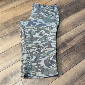 Torrid Camo Capris size 22.